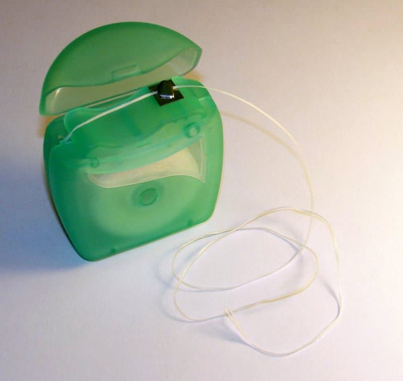 A history of dental floss